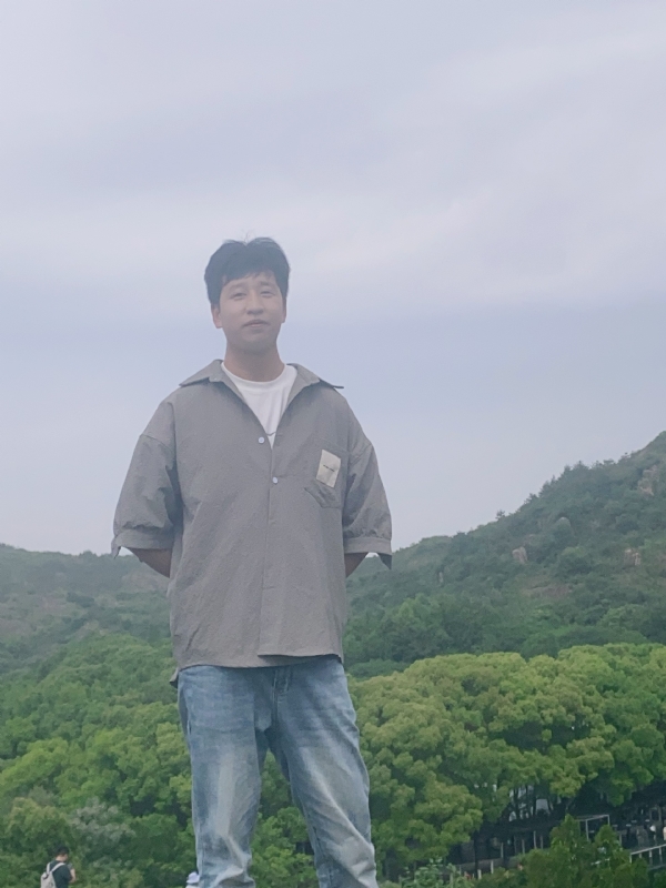 渐行渐远的第二张照片--汕头相亲服务中心