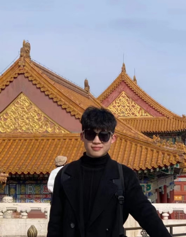 满目星辰的第二张照片--汕头相亲服务中心