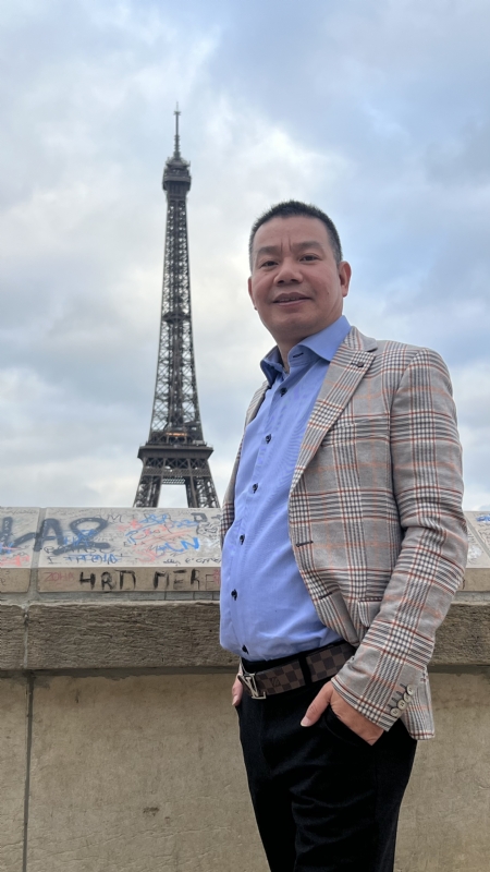 阳光灿烂的日子的第一张照片--汕头相亲服务中心