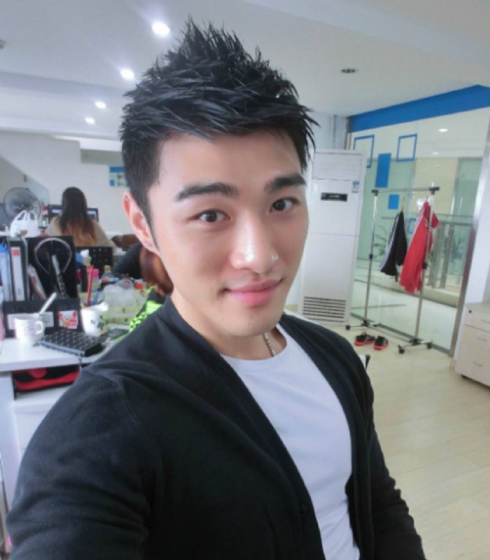 青衫故人的第一张照片--汕头相亲服务中心