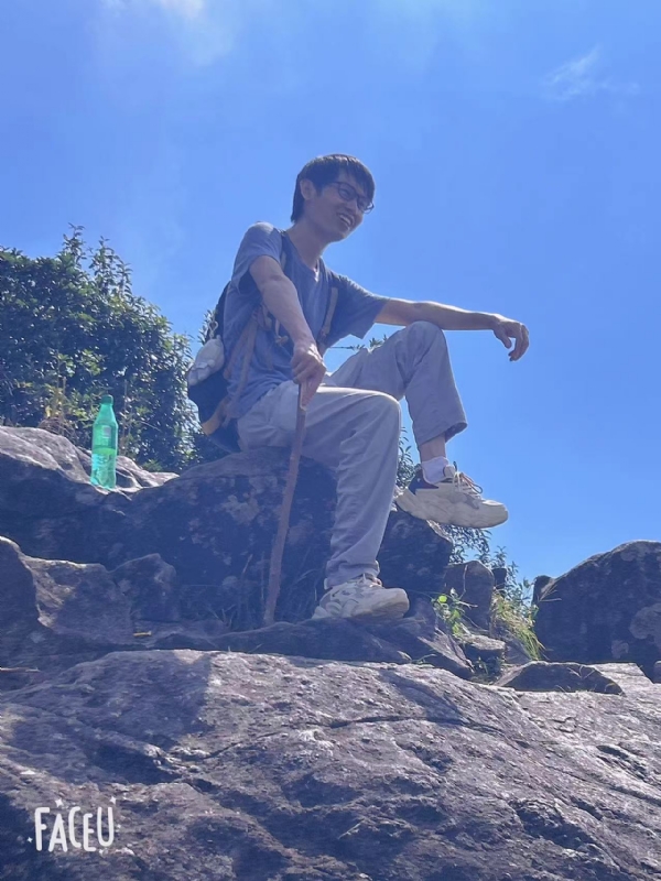 落叶之秋的第一张照片--汕头相亲服务中心