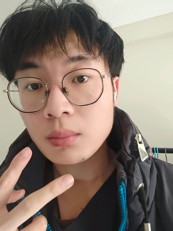 俊哒哒哒的第一张照片--汕头相亲服务中心