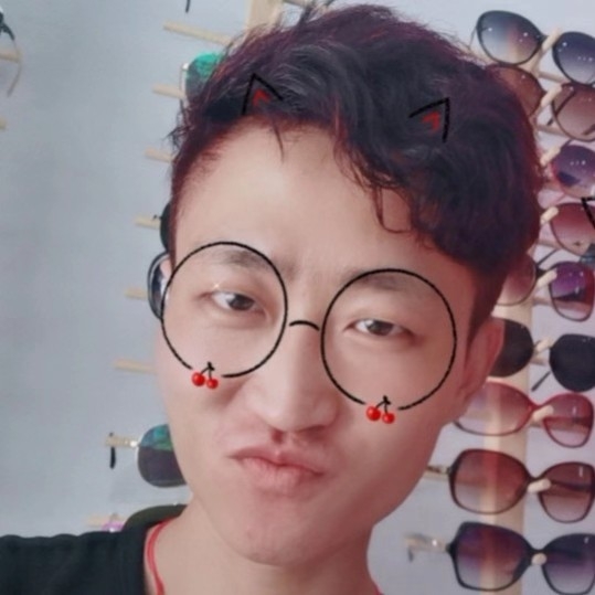 夏日炎炎的第二张照片--汕头相亲服务中心