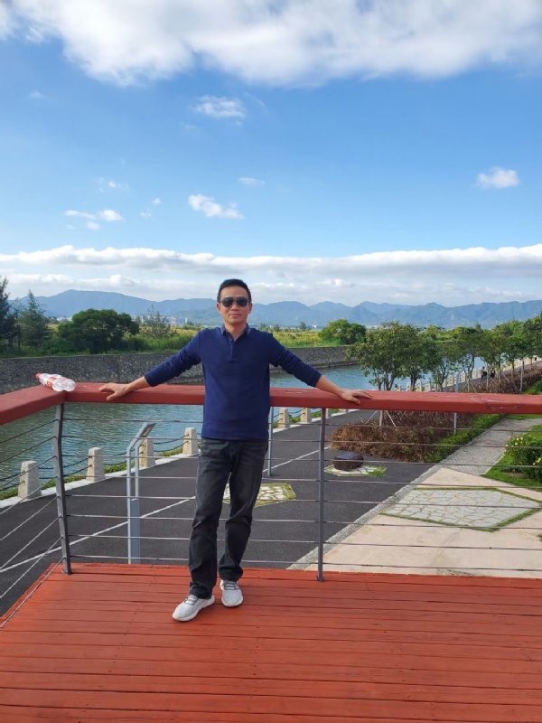 栖凤之木的第三张照片--汕头相亲服务中心