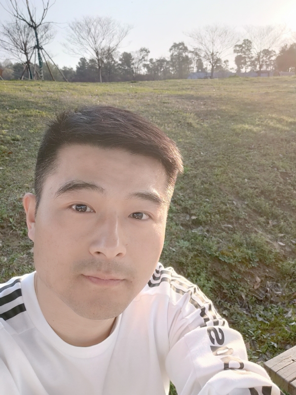 一凡的第一张照片--汕头相亲服务中心