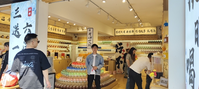 lilili109y的第三张照片--汕头相亲服务中心