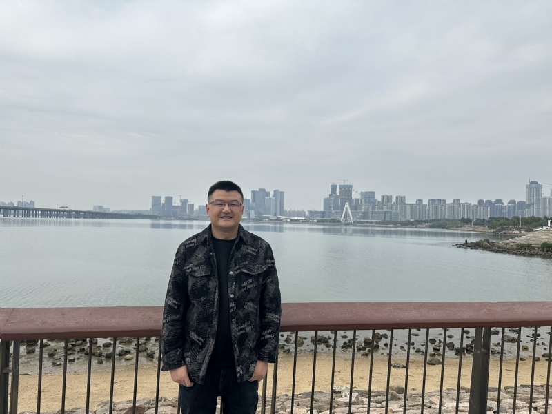 修卡的第一张照片--汕头相亲服务中心