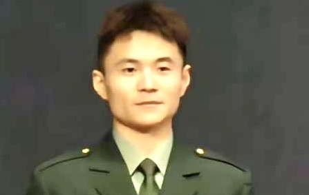 两年又三年的第一张照片--汕头相亲服务中心