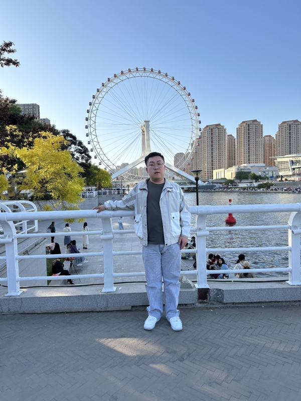 沐沐的第一张照片--汕头相亲服务中心