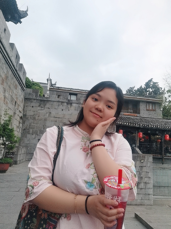 敏兮小沫的第三张照片--汕头相亲服务中心