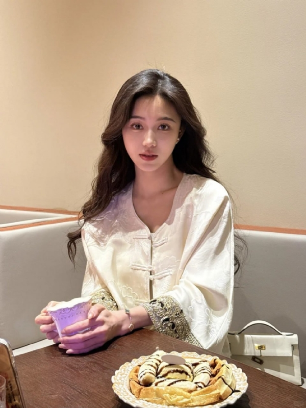 Anna的第一张照片--汕头相亲服务中心