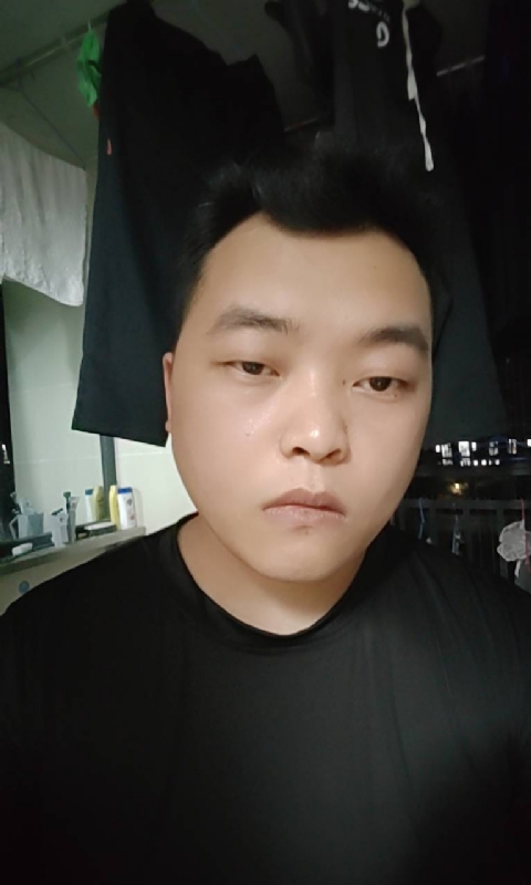 pu往事随风的第一张照片--汕头相亲服务中心