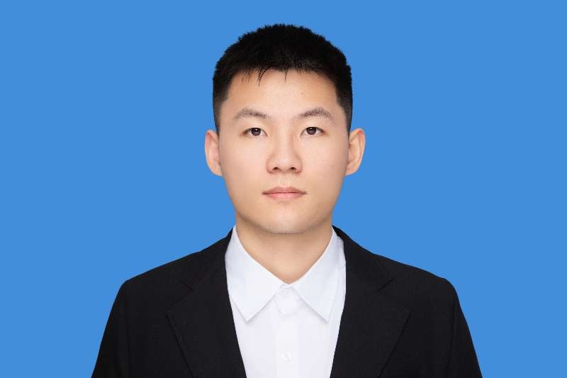 小应的第一张照片--汕头相亲服务中心