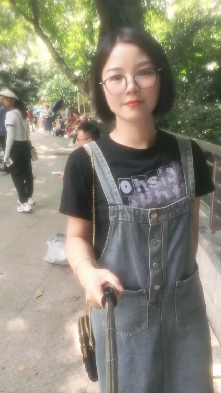 如燕的第一张照片--汕头相亲服务中心