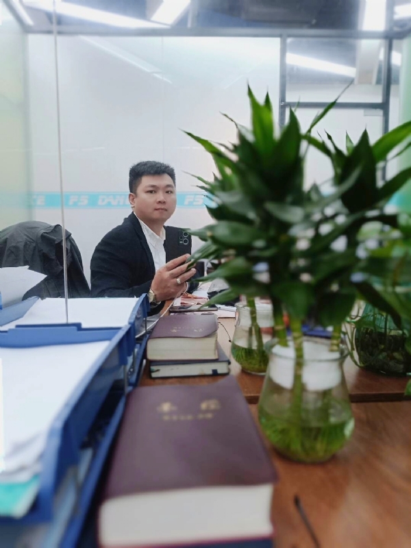 杨某人的第一张照片--汕头相亲服务中心