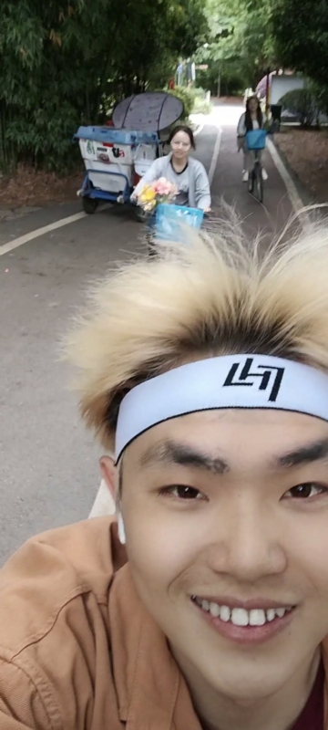 求安稳的第一张照片--汕头相亲服务中心