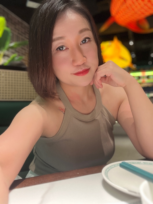 Mimi321的第一张照片--汕头相亲服务中心