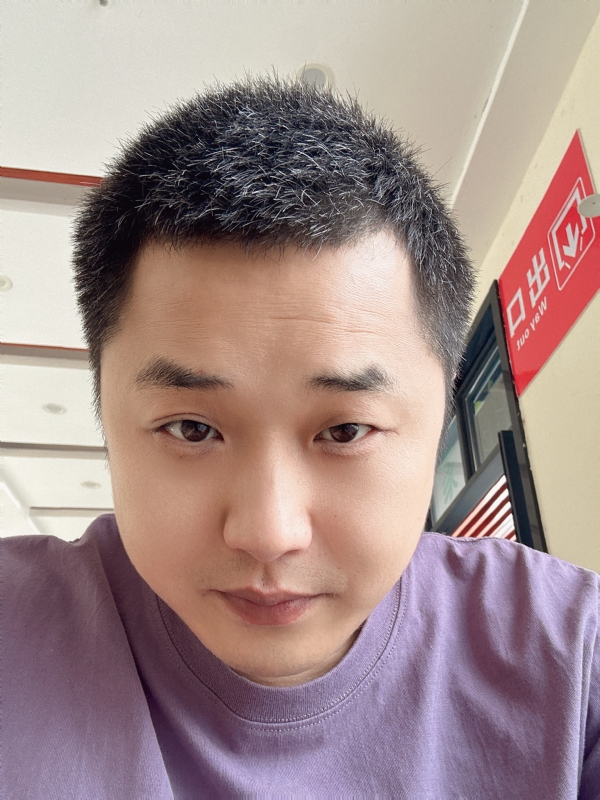 五是五的第一张照片--汕头相亲服务中心