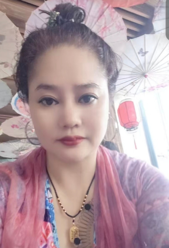 shi的第二张照片--汕头相亲服务中心