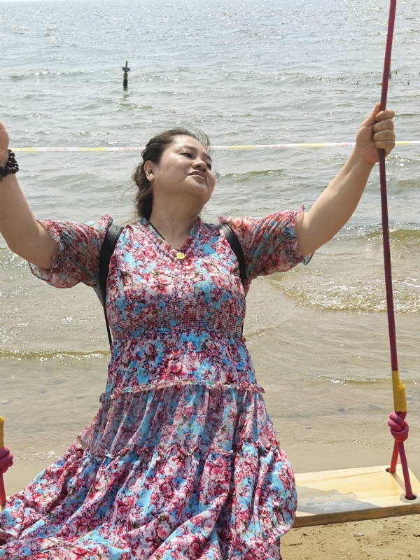 shi的第四张照片--汕头相亲服务中心