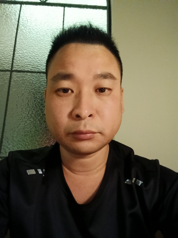 信念的第一张照片--汕头相亲服务中心