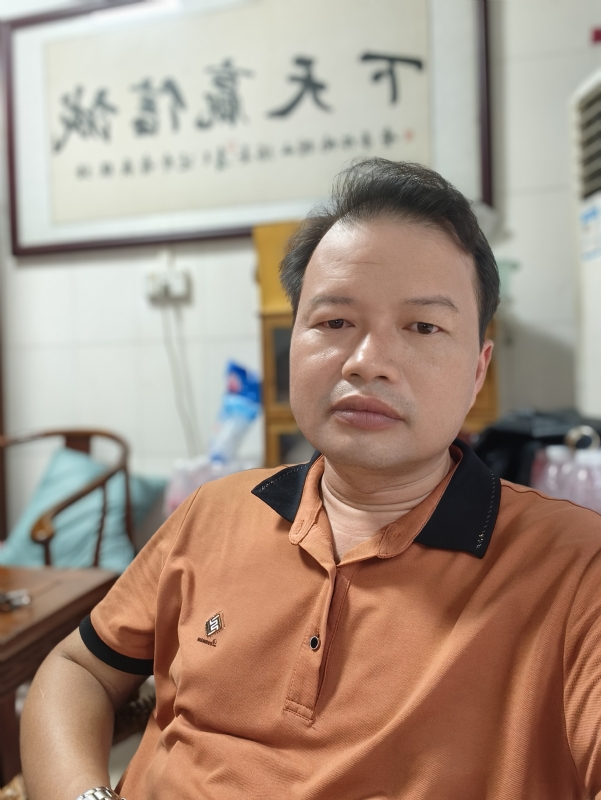 自强不息的第一张照片--汕头相亲服务中心