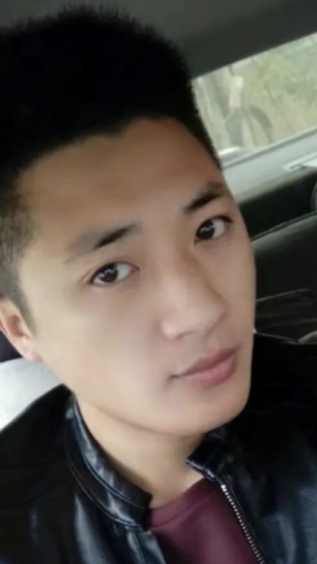 小汤米的第二张照片--汕头相亲服务中心