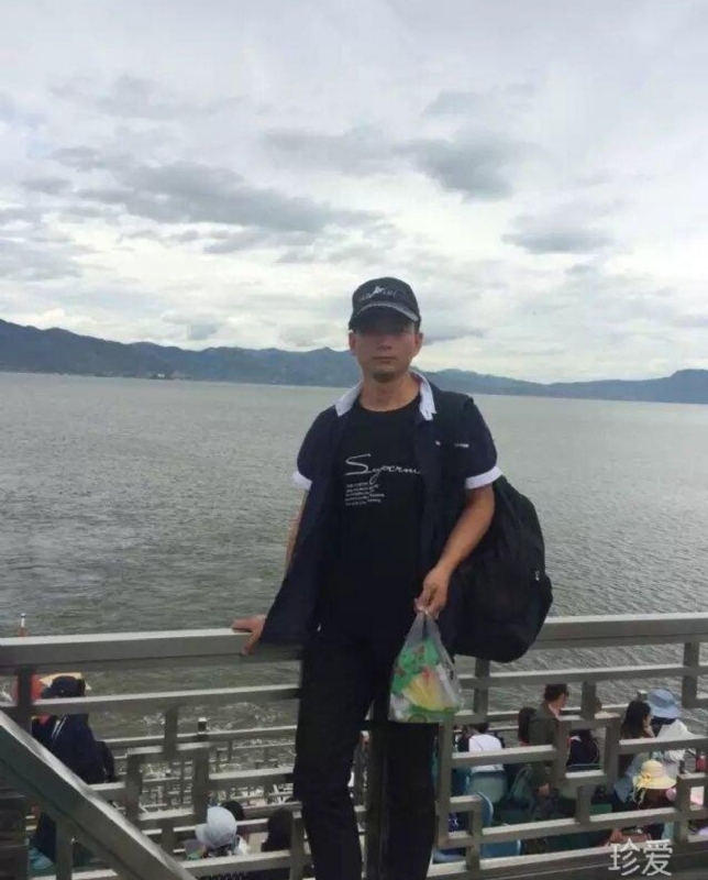 燕雯泽的第一张照片--汕头相亲服务中心