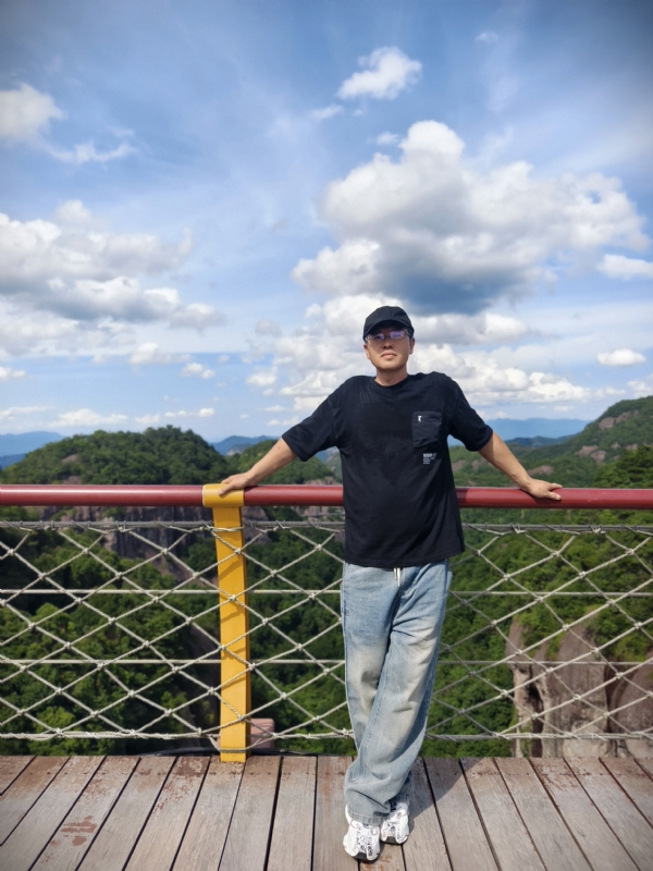 我心飞翔cjb的第三张照片--汕头相亲服务中心