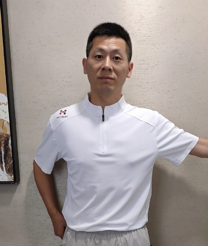 红旗下长大的第一张照片--汕头相亲服务中心