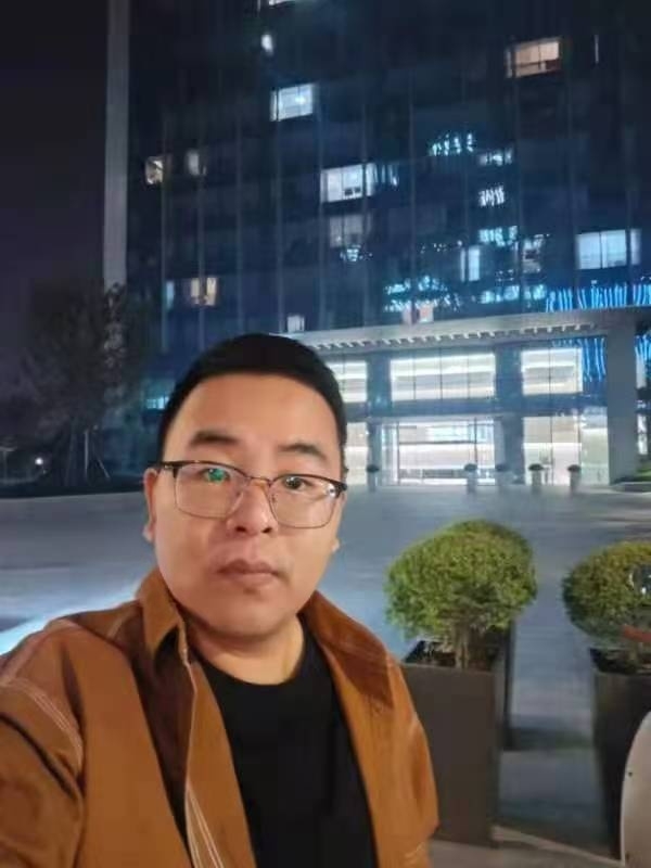 少康的第一张照片--汕头相亲服务中心