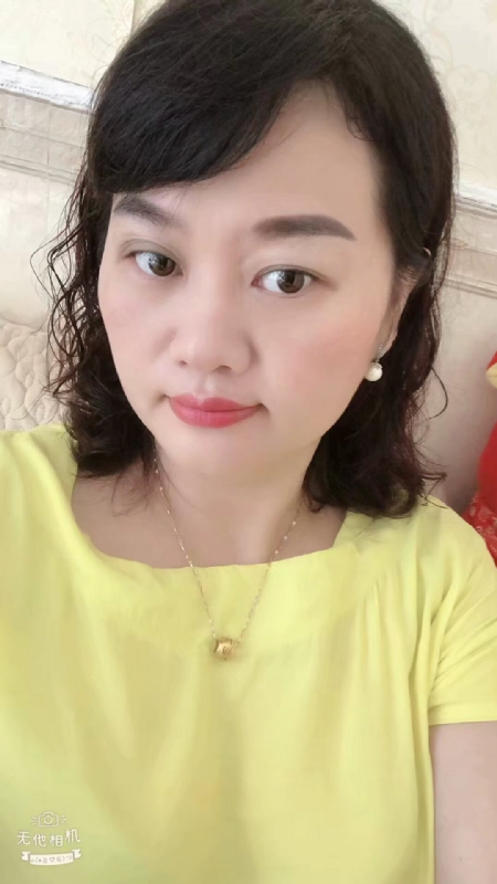 微笑的第一张照片--汕头相亲服务中心