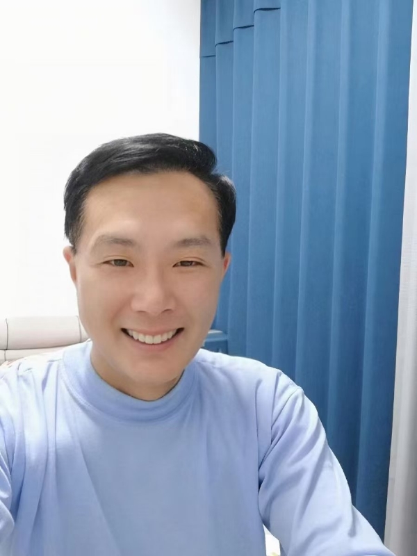 枫叶的第三张照片--汕头相亲服务中心