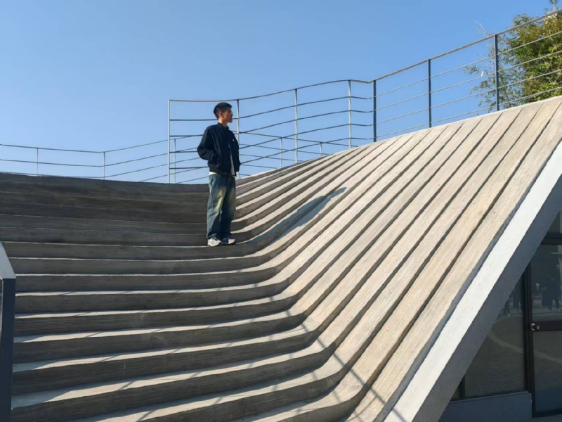 风微心动的第一张照片--汕头相亲服务中心