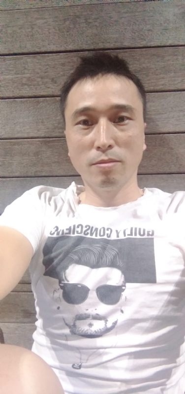 笑看一切的第一张照片--汕头相亲服务中心