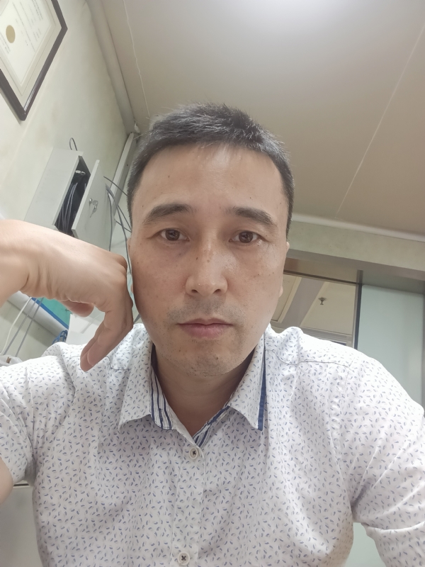 笑看一切的第三张照片--汕头相亲服务中心