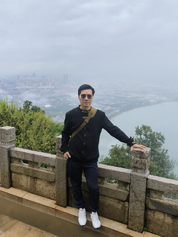 千年老妖的第二张照片--汕头相亲服务中心