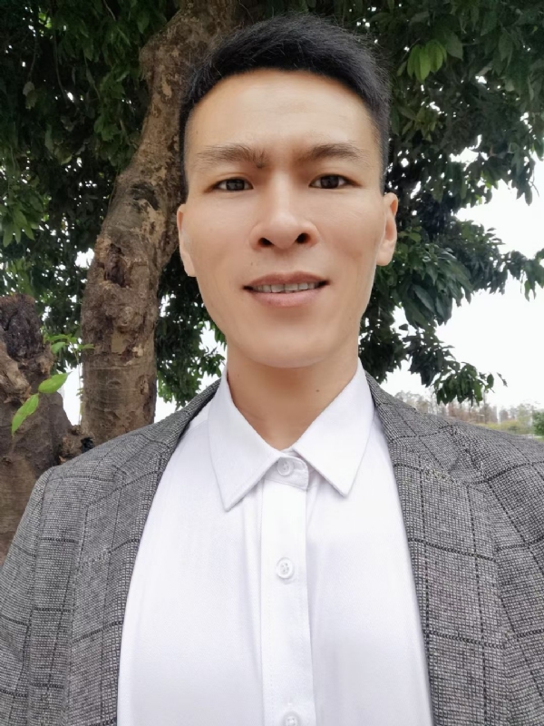 飞虎雄心的第三张照片--汕头相亲服务中心