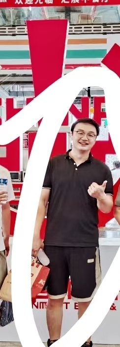 爱吃肉的第一张照片--汕头相亲服务中心