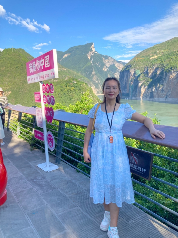 君81的第四张照片--汕头相亲服务中心