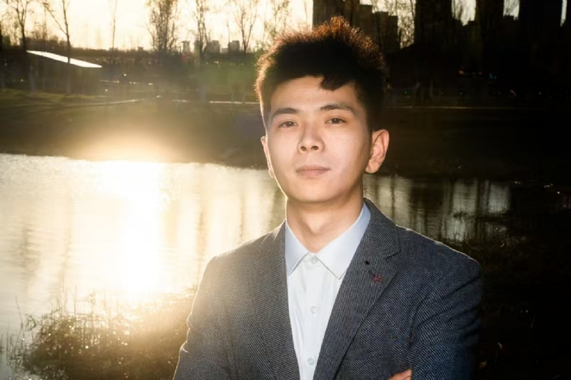 Hd的第一张照片--汕头相亲服务中心