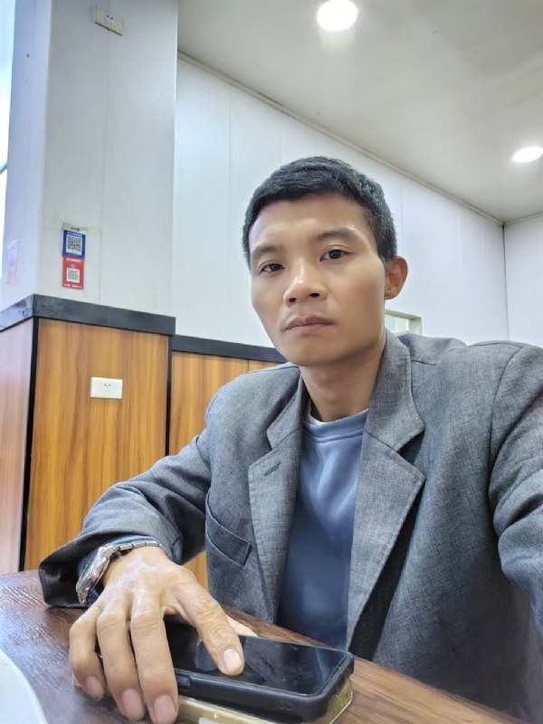 运满乾坤的第一张照片--汕头相亲服务中心