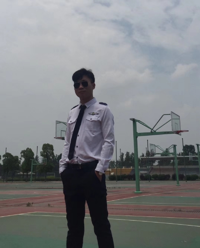 小贺的第一张照片--汕头相亲服务中心