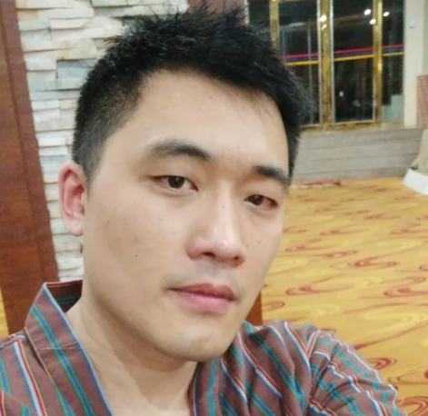 迅猎的第一张照片--汕头相亲服务中心