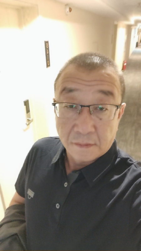 仧乆的第一张照片--汕头相亲服务中心