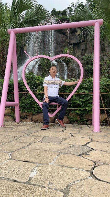 zhaofuwu的第五张照片--汕头相亲服务中心