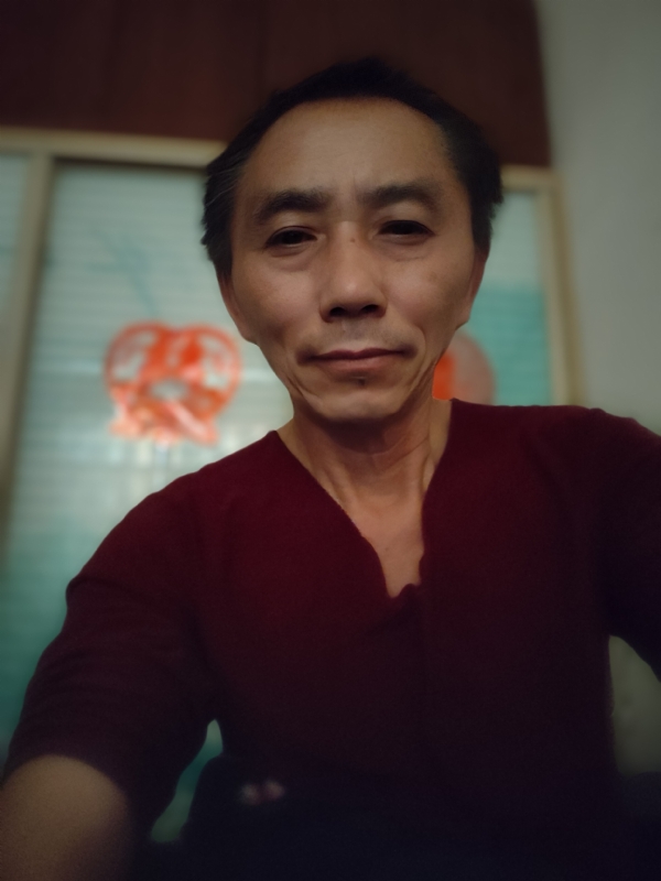 有你不辜单的第一张照片--汕头相亲服务中心