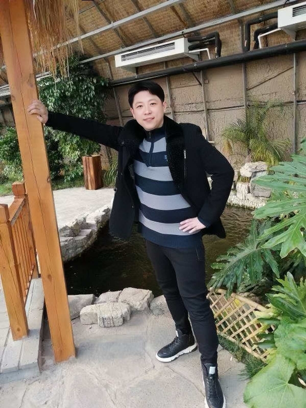 语堂的第一张照片--汕头相亲服务中心