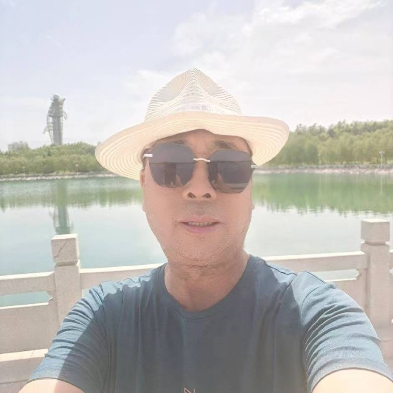 有钱人的第二张照片--汕头相亲服务中心