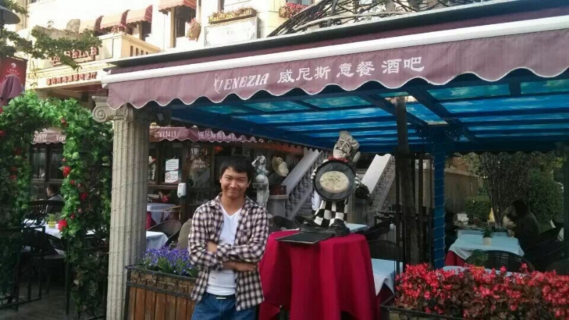 失忆的鱼的第一张照片--汕头相亲服务中心